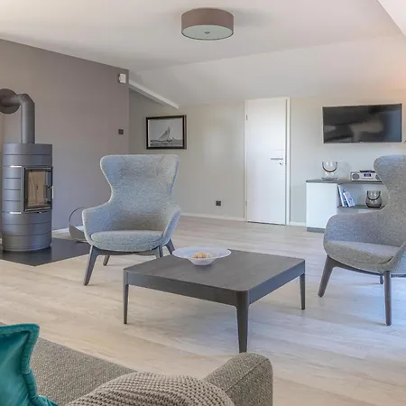 Seeblick Mit Kamin * 부스트로우