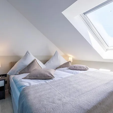 아파트 Seeblick Mit Kamin 부스트로우